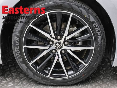 Used 2024 Toyota Camry SE FWD image 30