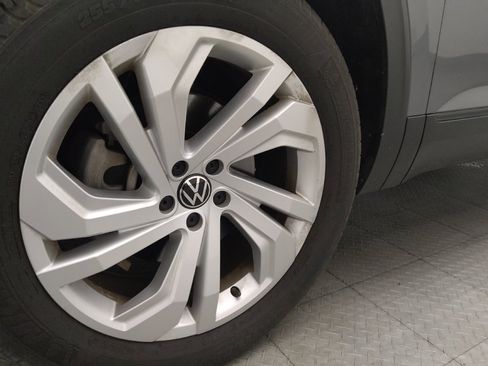 Used 2021 Volkswagen Atlas Cross Sport SEL AWD/4WD image 31