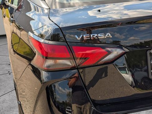 New 2025 Nissan Versa SV w/ Trunk Package FWD image 13