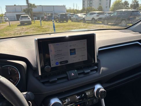 Used 2025 Toyota RAV4 XLE w/ Weather Package FWD image 21