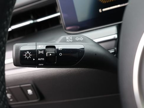 Used 2025 Kia K5 GT-Line w/ GT-Line Premium Package FWD image 38