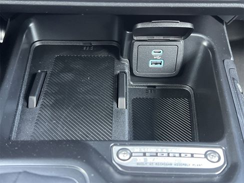 New 2025 Ford Bronco Big Bend image 7