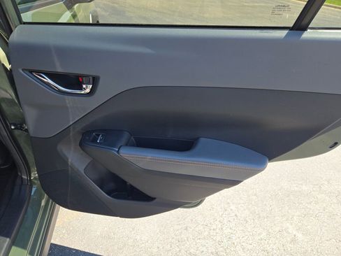 Certified 2025 Subaru Crosstrek 2.5i Limited AWD/4WD image 9