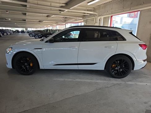 Used 2023 Audi e-tron Chronos w/ Chronos Package image 5