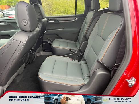 New 2026 GMC Acadia AT4 w/ Luxury Package image 11