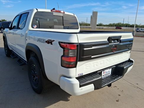 New 2026 Nissan Frontier PRO-4X w/ Pro Premium Package image 4
