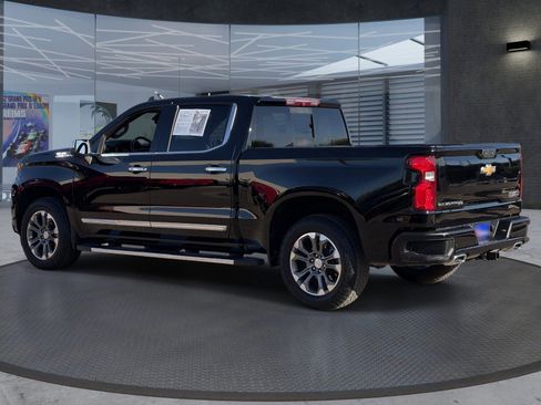 Certified 2024 Chevrolet Silverado 1500 High Country AWD/4WD image 4