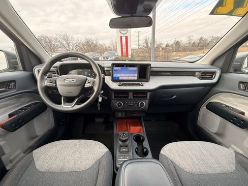 Used 2022 Ford Maverick XLT image 19