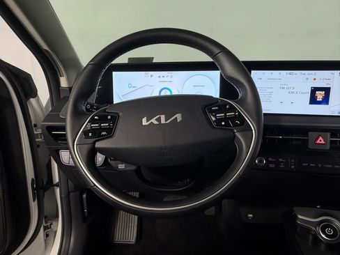 Used 2024 Kia EV6 Light RWD image 16