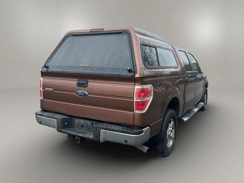 Used 2011 Ford F150 XLT w/ XLT Convenience Pkg image 2