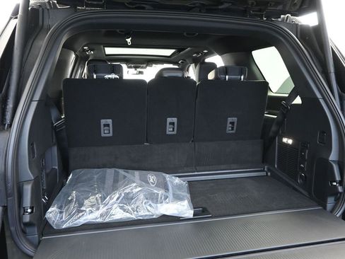 New 2025 Ford Expedition Tremor image 32