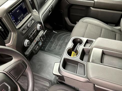 Used 2026 GMC Sierra 1500 Pro w/ Pro Value Package RWD image 9