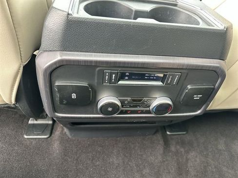 Used 2023 Ford Expedition Platinum image 22