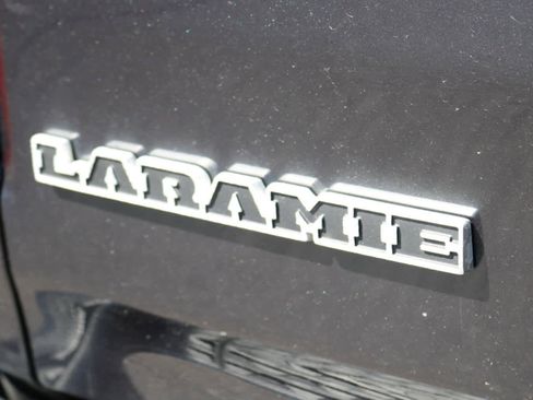 Used 2020 RAM 1500 Laramie AWD/4WD image 8