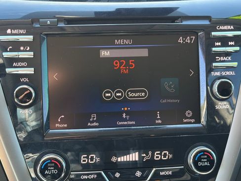 Used 2023 Nissan Murano S FWD image 23