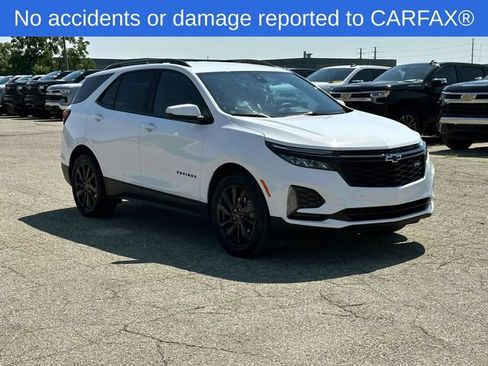 Certified 2024 Chevrolet Equinox RS w/ RS Leather Package FWD image 10