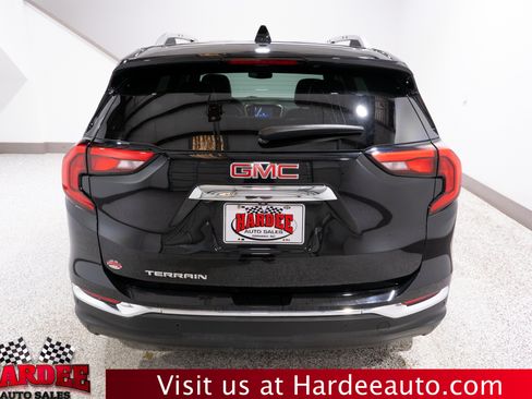 Used 2019 GMC Terrain SLT w/ Preferred Package FWD image 4