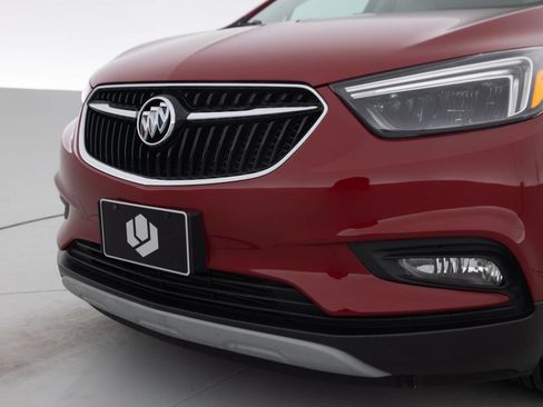 Used 2018 Buick Encore Essence w/ Experience Buick Package FWD image 16