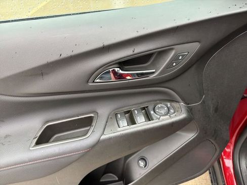 Certified 2023 Chevrolet Equinox RS w/ LPO, Floor Liner Package image 15