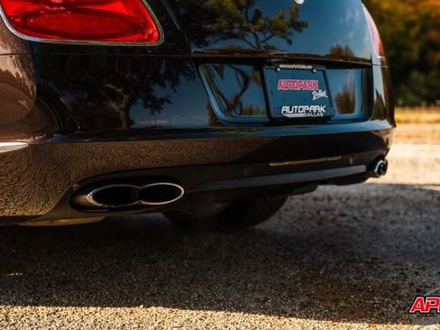 Used 2015 Bentley Continental GT image 26