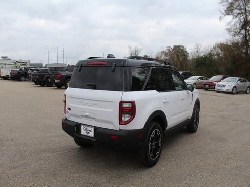New 2025 Ford Bronco Sport Outer Banks w/ Outer Banks Tech Package+ image 11