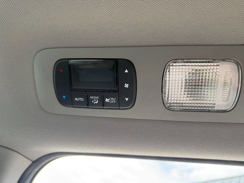 Used 2013 Honda Odyssey EX-L image 38