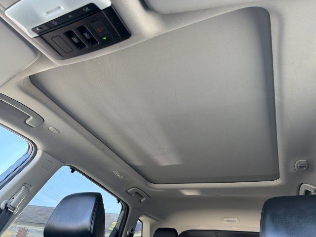 Used 2022 Nissan Rogue SV w/ SV Premium Package AWD/4WD image 18