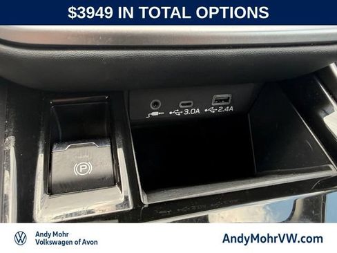 Used 2023 Subaru Outback Premium w/ Popular Package #1 AWD/4WD image 28