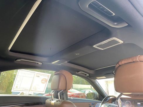 Used 2016 Mercedes-Benz S 550 4MATIC Sedan image 30