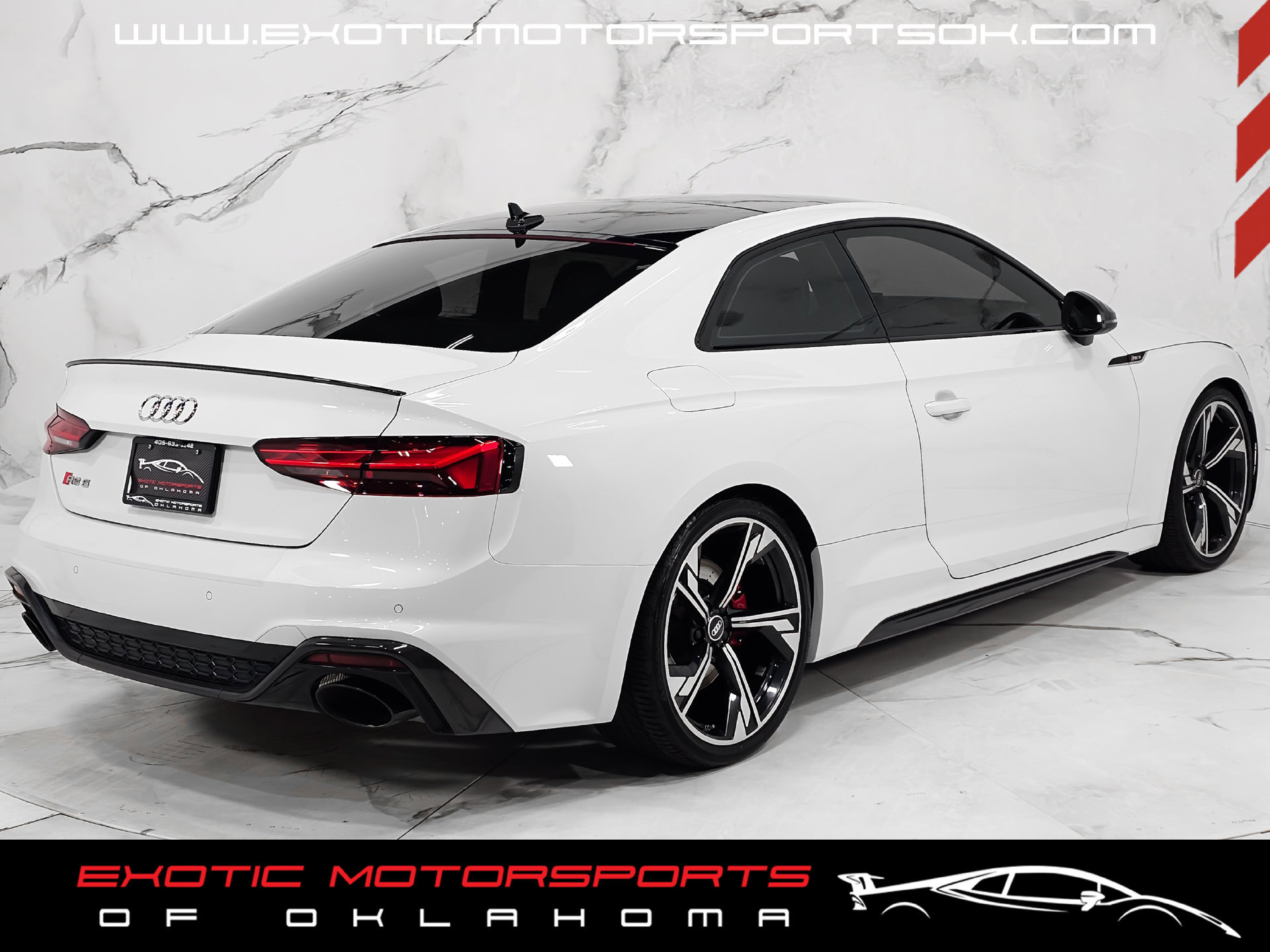 Used 2021 Audi RS 5 w/ Black Optic Carbon Package AWD/4WD image 10