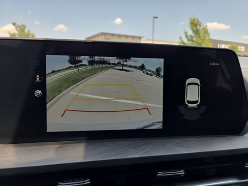 Used 2025 Kia Telluride AWD image 28
