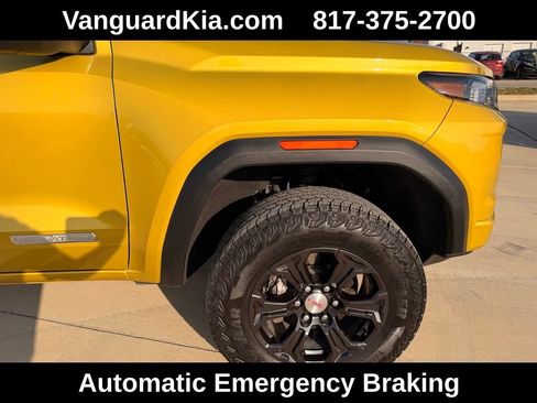 Used 2023 GMC Canyon Elevation w/ Convenience Package image 11