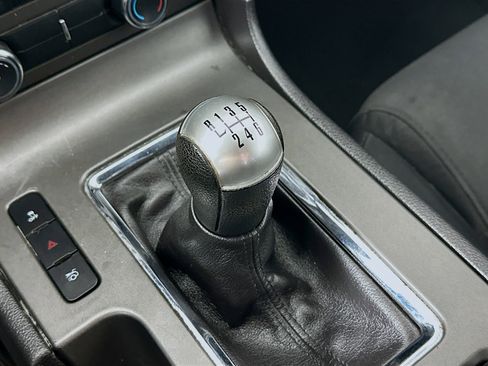 Used 2014 Ford Mustang Coupe image 23