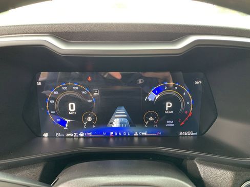 Used 2024 Chevrolet Colorado Trail Boss w/ Advanced Trailering Package image 10