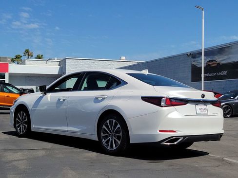 Used 2024 Lexus ES 350 w/ Accessory Package (Z1) FWD image 2