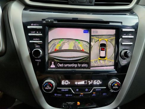 Used 2019 Nissan Murano SL w/ Cargo Package FWD image 19