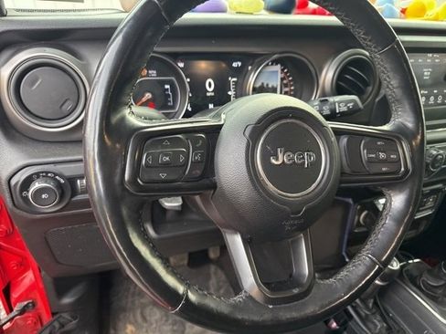 Used 2021 Jeep Wrangler Unlimited Sport image 12