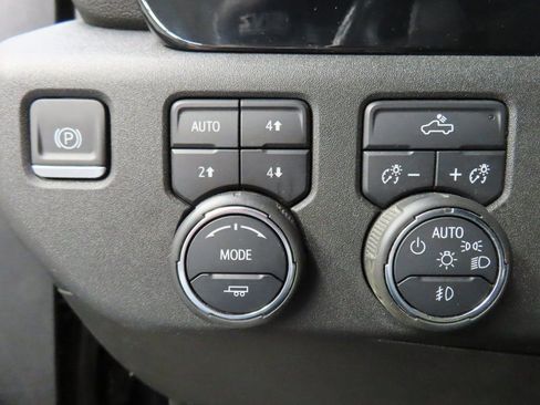 Used 2023 Chevrolet Silverado 1500 RST w/ Convenience Package II AWD/4WD image 50