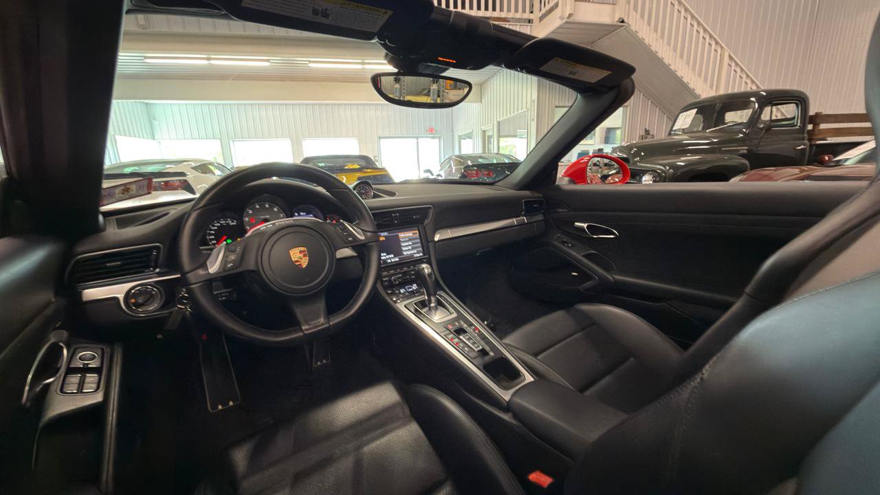 Used 2014 Porsche 911 Carrera 4S AWD/4WD image 27
