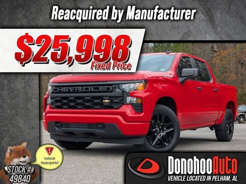 Used 2023 Chevrolet Silverado 1500 Custom image 1