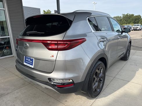 Used 2020 Kia Sportage S image 8
