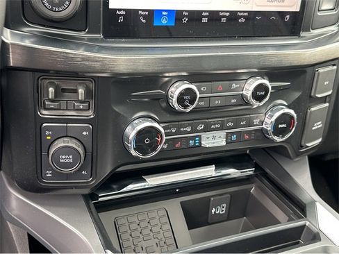 New 2025 Ford F250 Lariat w/ Lariat Ultimate Package image 29