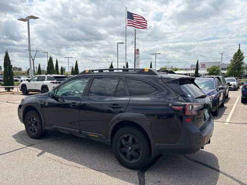 Used 2022 Subaru Outback Wilderness AWD/4WD image 6