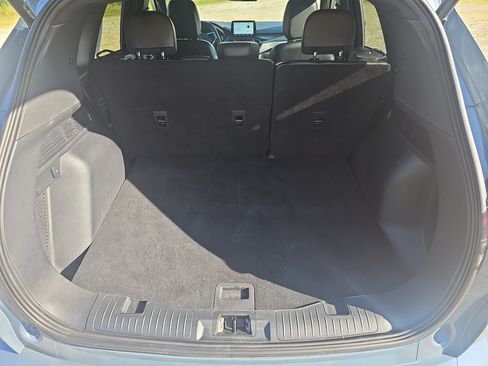 Used 2024 Ford Escape ST-Line w/ Equipment Group 301A FWD image 9