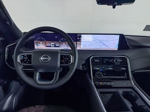 New 2026 Nissan Armada Platinum image 11