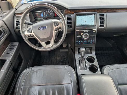 Used 2018 Ford Flex Limited FWD image 6