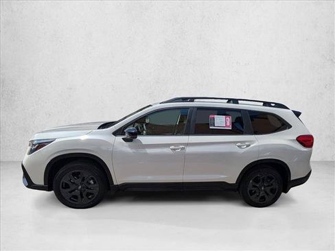 Used 2025 Subaru Ascent Bronze Edition w/ Onyx Package AWD/4WD image 8
