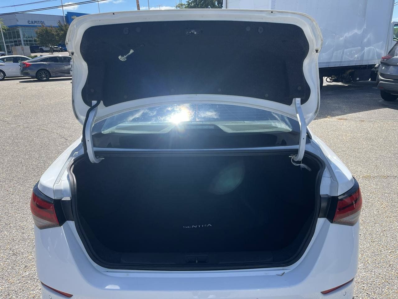 Used 2021 Nissan Sentra S FWD image 12