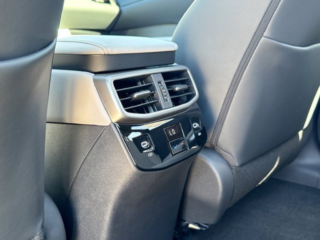 New 2026 Lexus RX 350 w/ Convenience Package AWD/4WD image 40