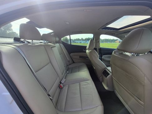 Used 2018 Acura TLX w/ Technology Package FWD image 29